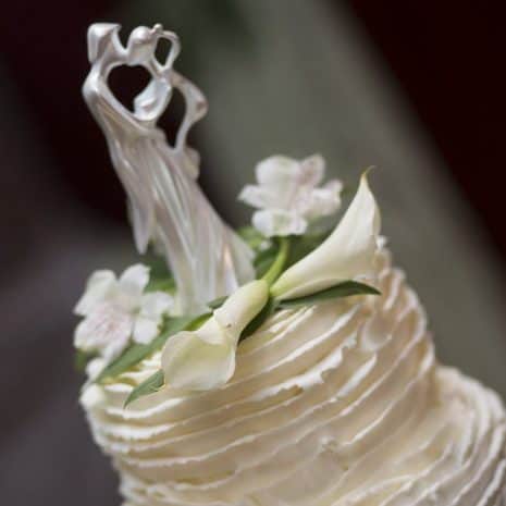 Best wedding cake bakers in maine