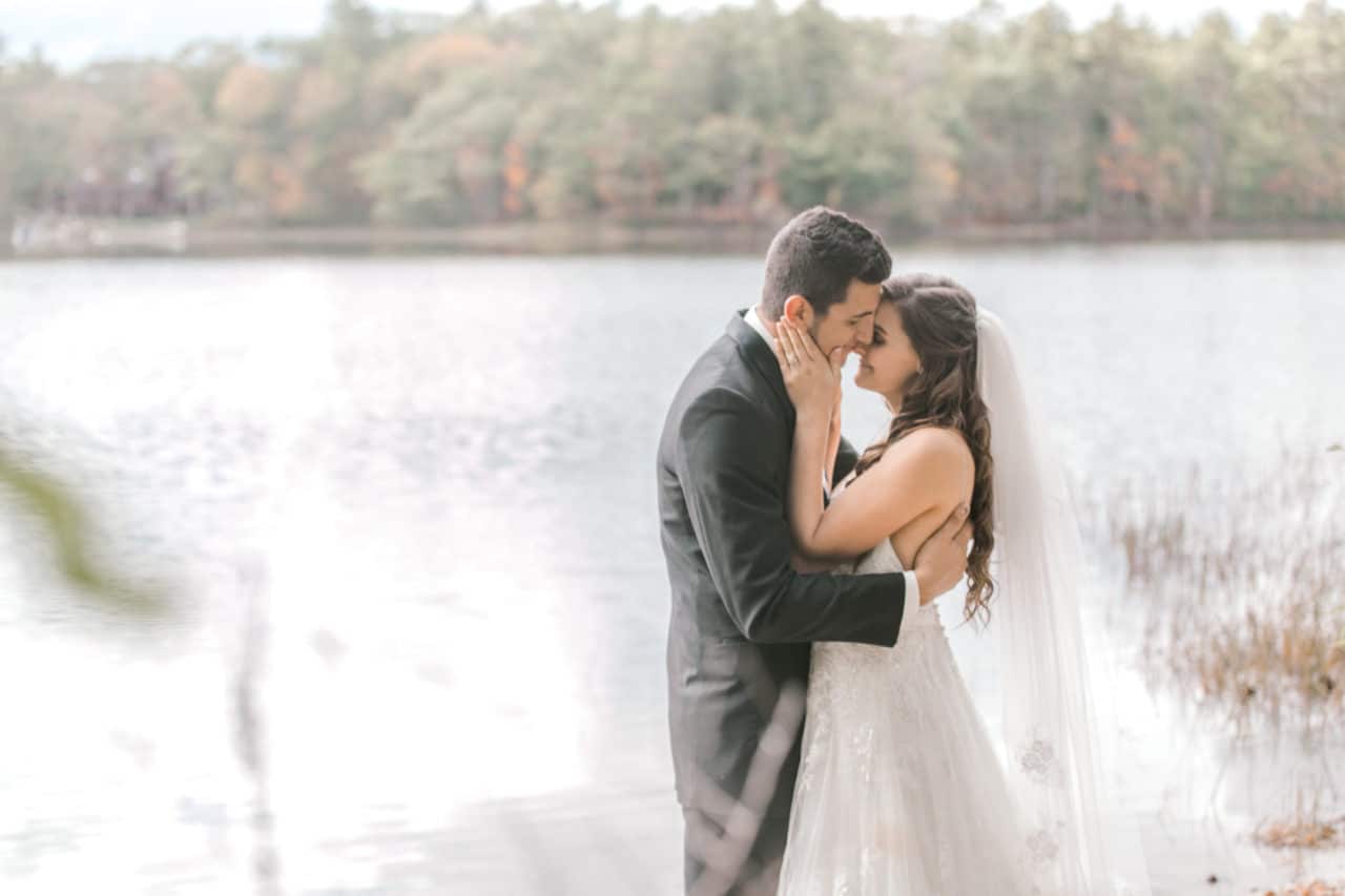 5 Sebago Lake Wedding Venues You're Sure To Love